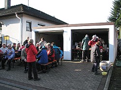 Bitte zum Vergrern und zur Dia-Show anklicken!